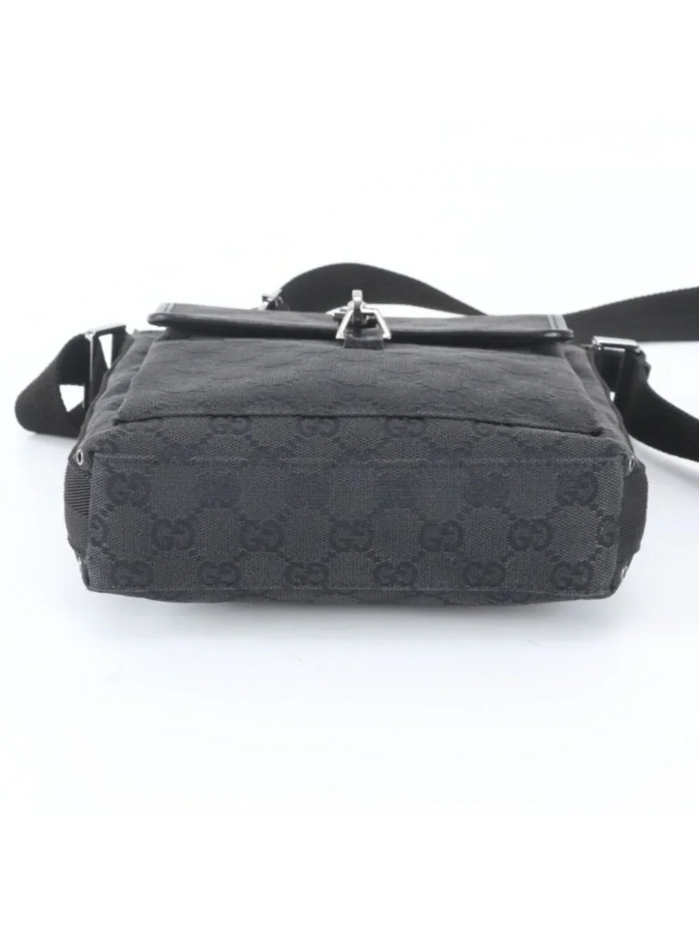 Gucci GG Canvas Leather Shoulder Bag Messenger Business Black